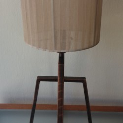 Επιτραπέζιο φωτιστικό  Ν.4020