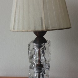 Επιτραπέζιο φωτιστικό  Ν.4021