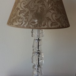 Επιτραπέζιο φωτιστικό  Ν.4024