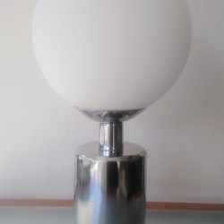 Επιτραπέζιο λαμπατέρ Ν.4037