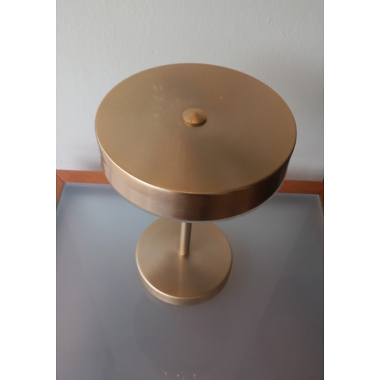 Led ΛΑΜΠΑ ΕΠΙΤΡΑΠΕΖΙΑ Ν.4043