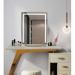 ΚΑΘΡΕΠΤΗΣ LED MAKE UP N.6 ΚΑΘΡΕΠΤΗΣ LED MAKE UP N.6